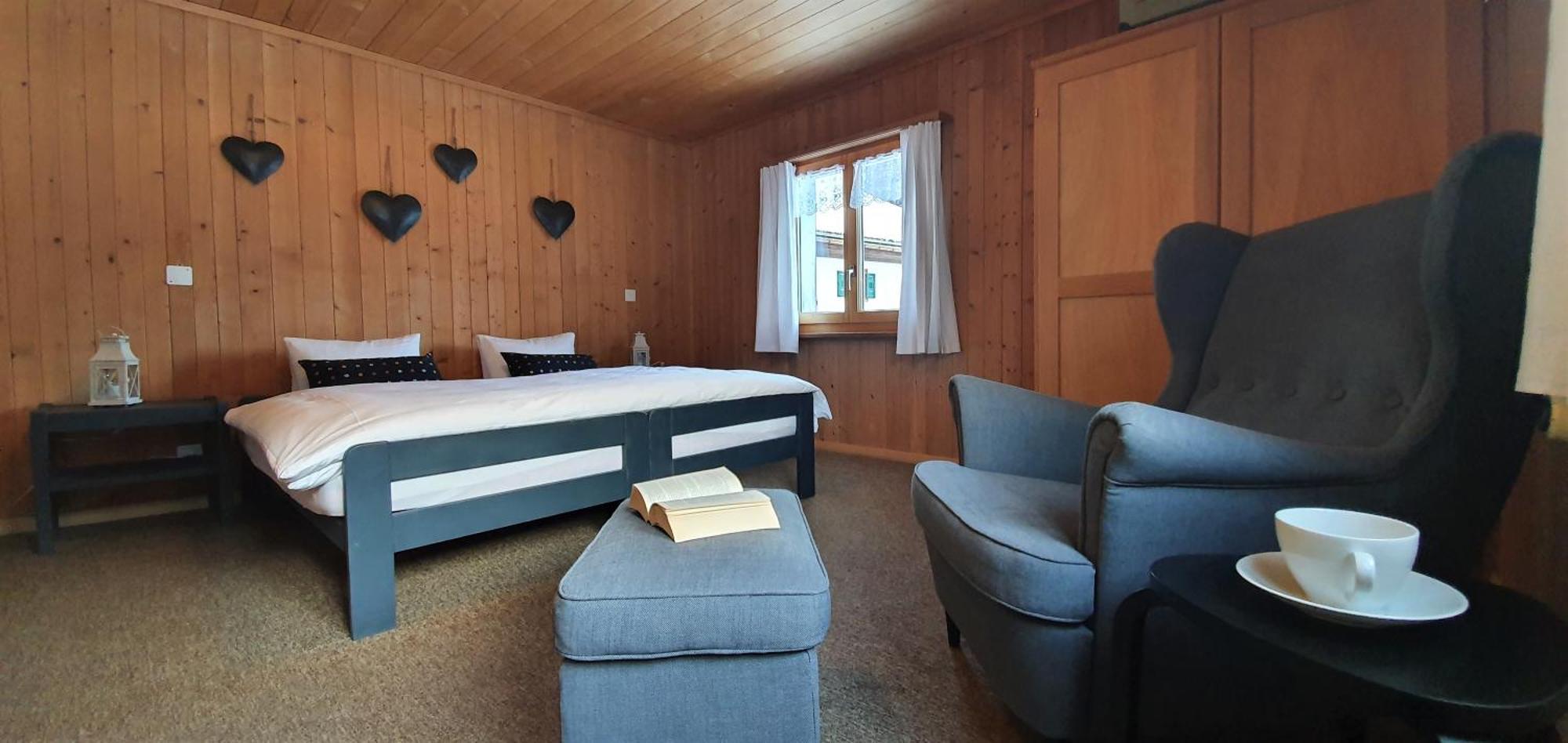 Tinzen B&B Piz D'Err מראה חיצוני תמונה